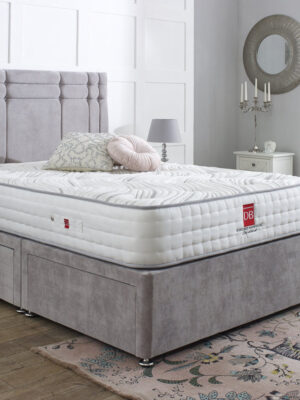 Canterbury Luxury Chesterfield Tufted Divan Bed and Headboard Set
