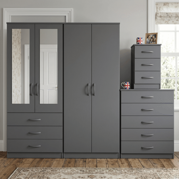 Gemini_Generated_Image_3yecfl3yecfl3yec-Photoroom (1) 4-Door Wardrobe with 2 Central Full Mirrors