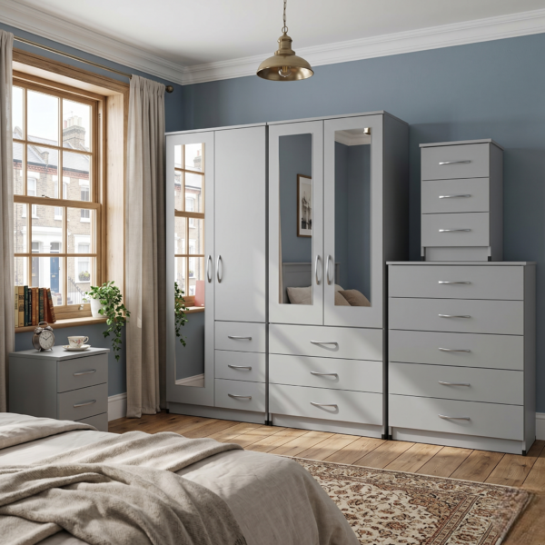4-Door Wardrobe with Mixed Mirror Design