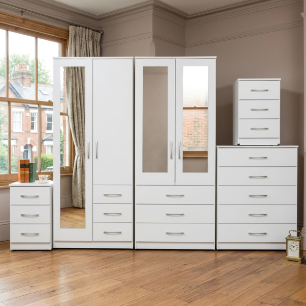 4-Door Wardrobe with Mixed Mirror Design