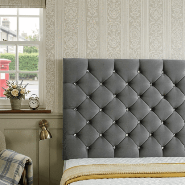 Regency Button-Tufted Divan Bed Set with Tall Headboard & Footboard